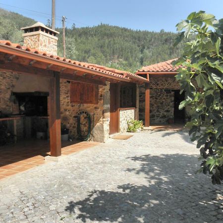Вилла Casa Velha Фигейро-душ-Виньюш Экстерьер фото