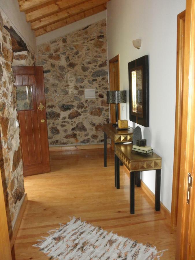 Вилла Casa Velha Фигейро-душ-Виньюш Экстерьер фото